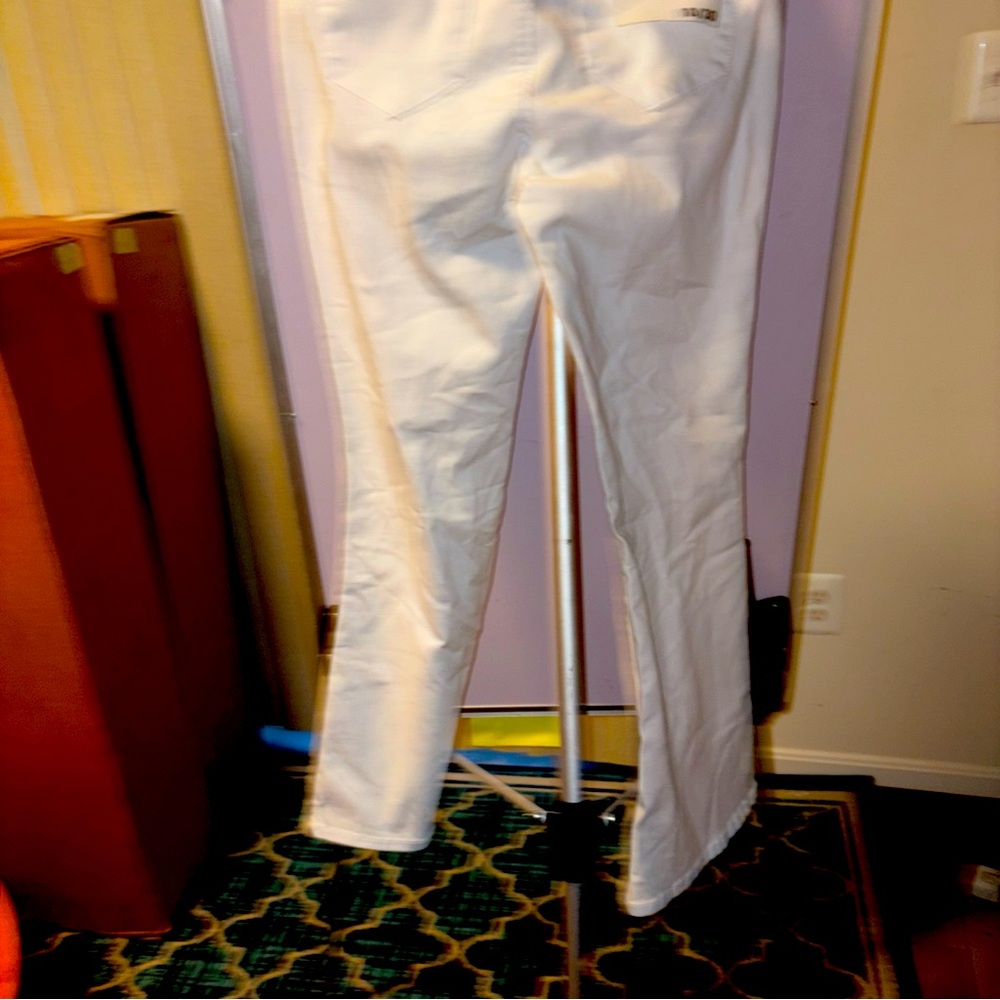 1822 Denim Jeans Women’s Size 10/30 Flare  Super Stretch White NWT - Picture 5 of 8